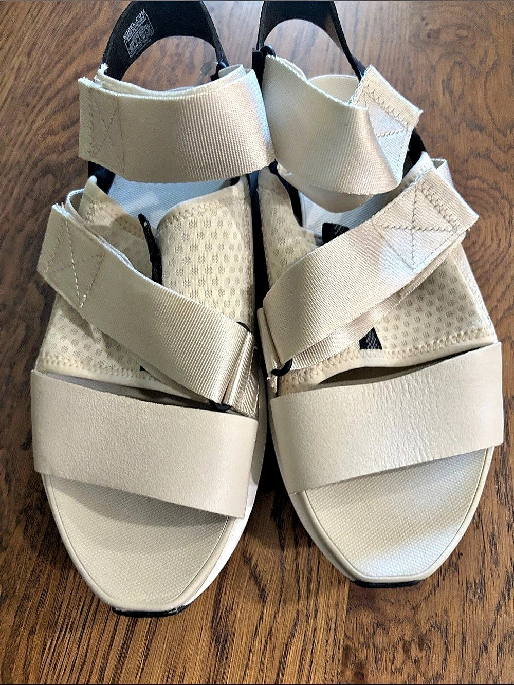 Sorel Kinetic Impact Y-Strap High Sandal White & Black